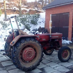 D 326