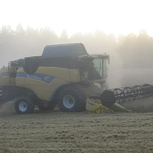 New Holland CX 8040
