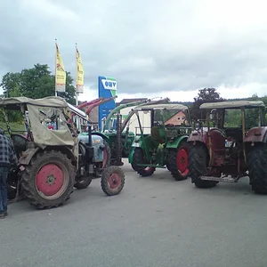 Abfahrt zum Schleppertreffen