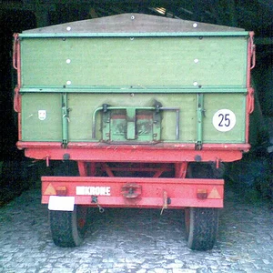 533