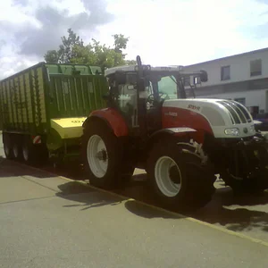Steyr CVT 6225 mit Krone ZX450