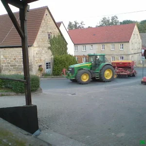 John Deere 8220