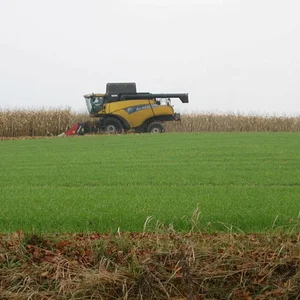 New Holland CR 9060