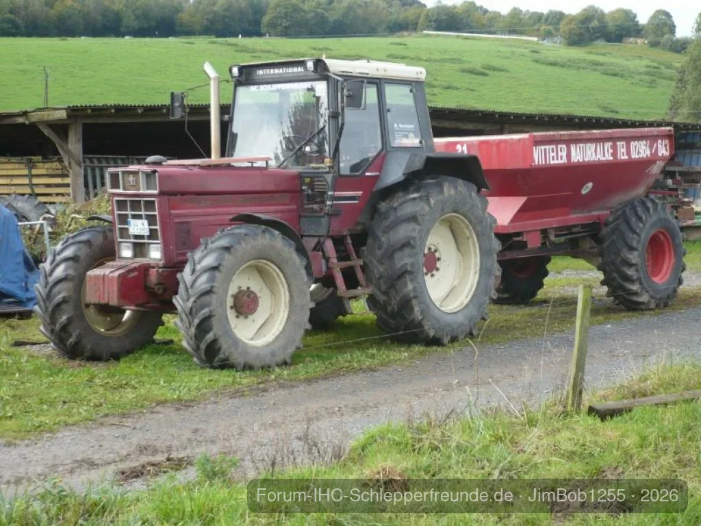 1255 mit 8to Kalkstreuer