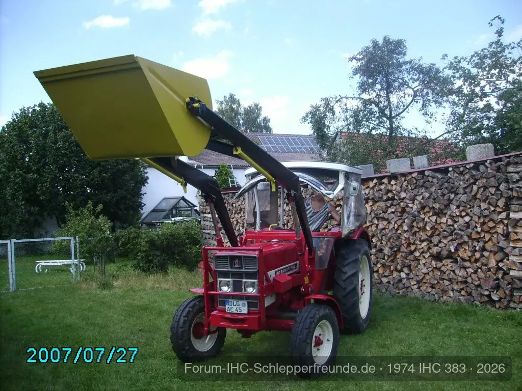 1974 IHC 383