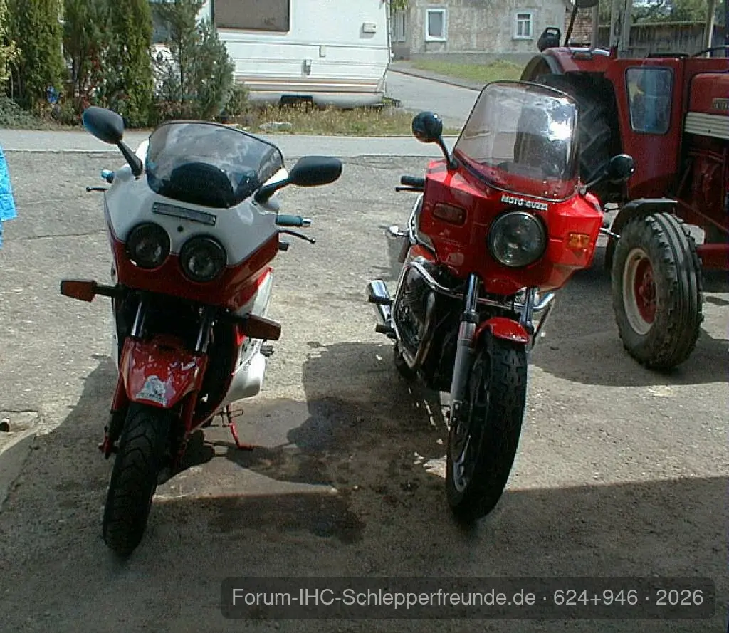 624+946