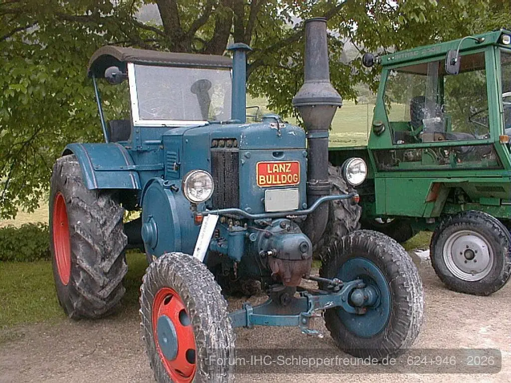 624+946