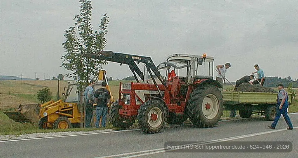 624+946