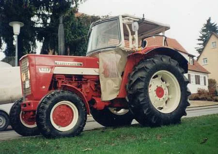 624+946