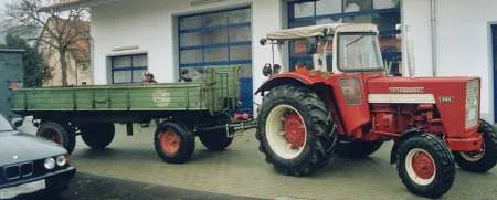 624+946