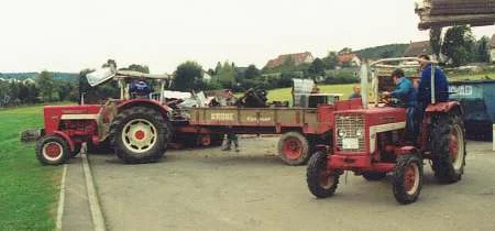 624+946