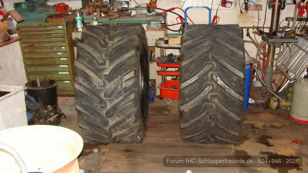 624und946