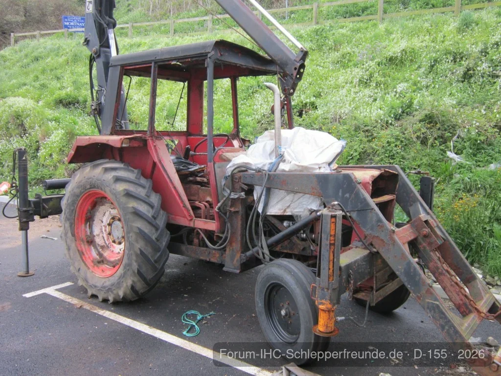 745 "Hafentraktor"