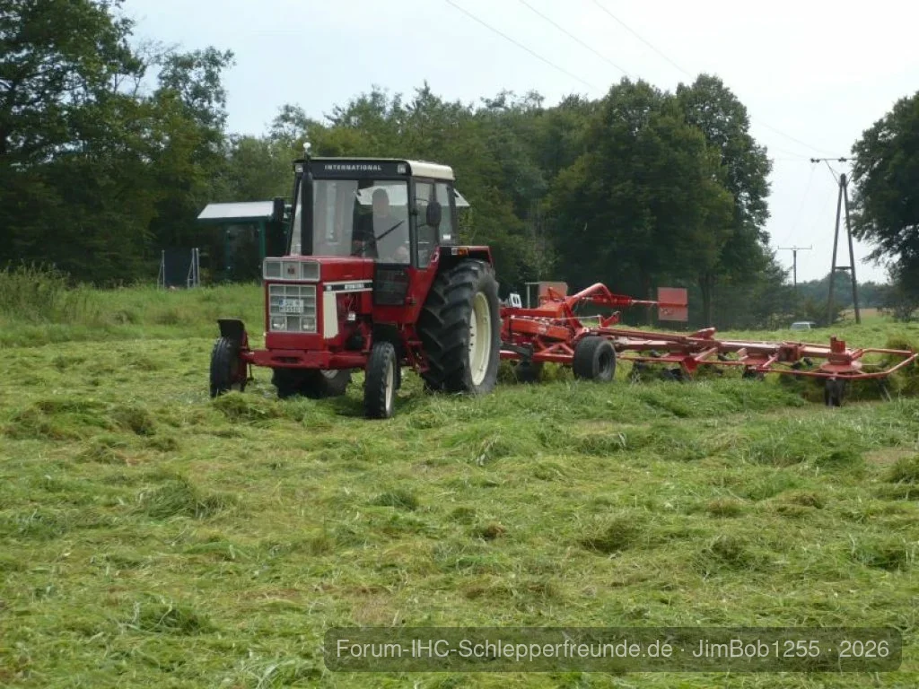 955 und Kuhn 8702T Wender