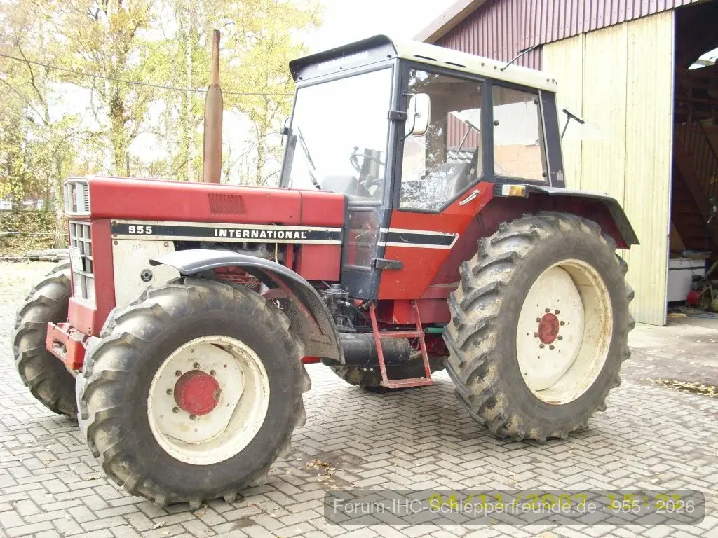 955