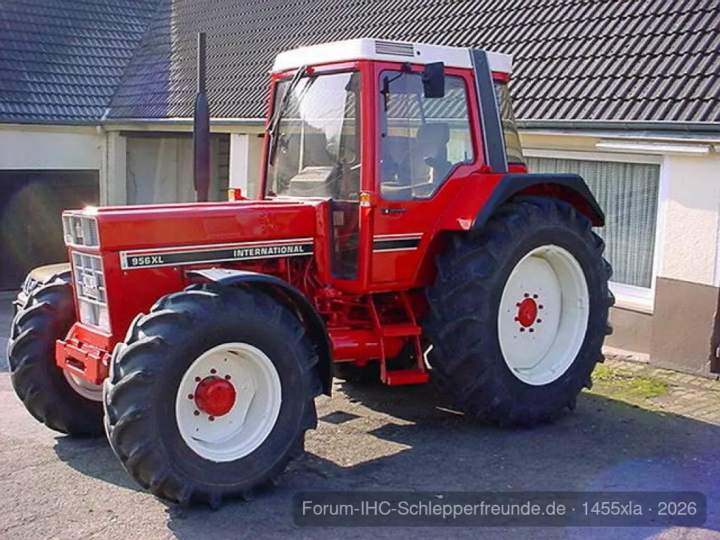 956 XL