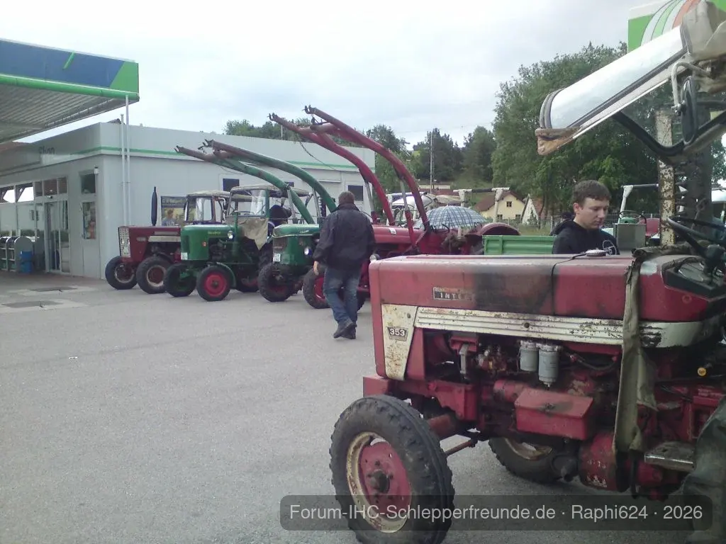 Abfahrt zum Schleppertreffen