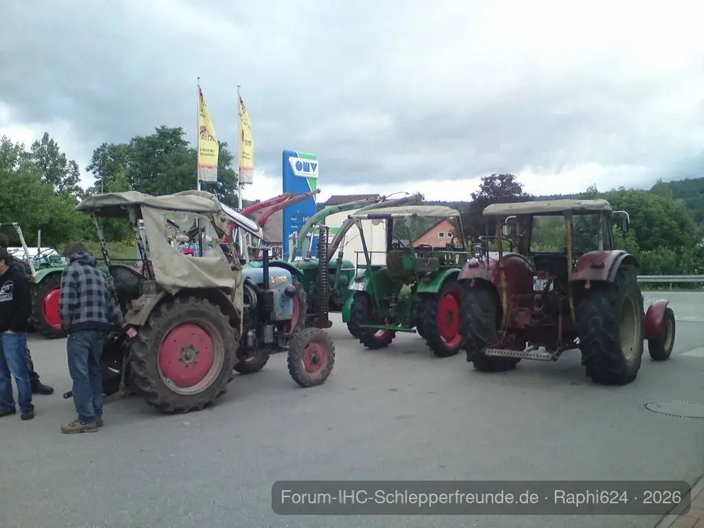Abfahrt zum Schleppertreffen