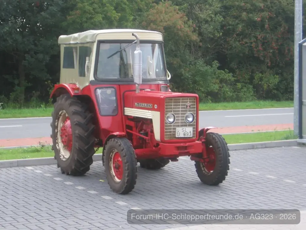 AG 323