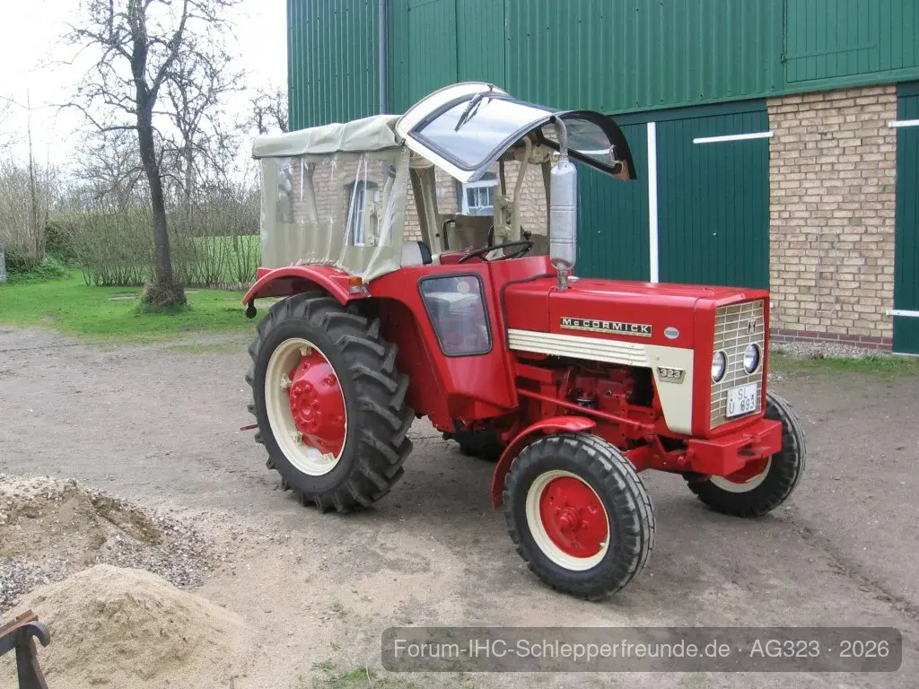 AG 323