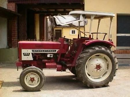 Bild meines 453 vor den Allrad