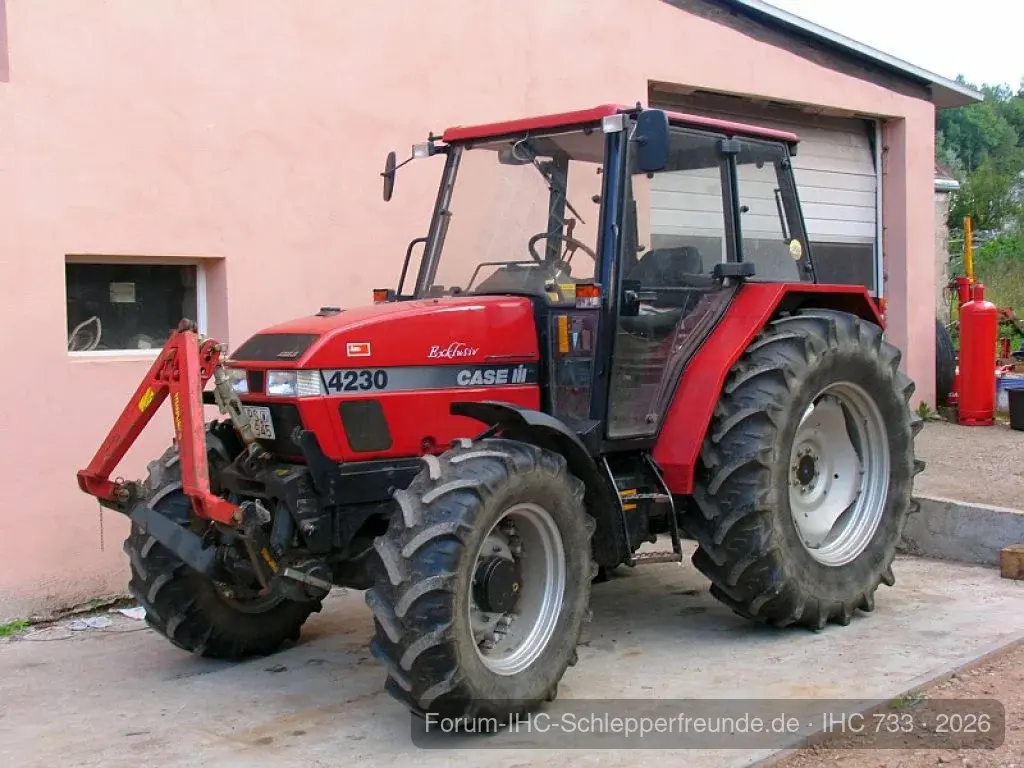 Case 4230 Exklusiv