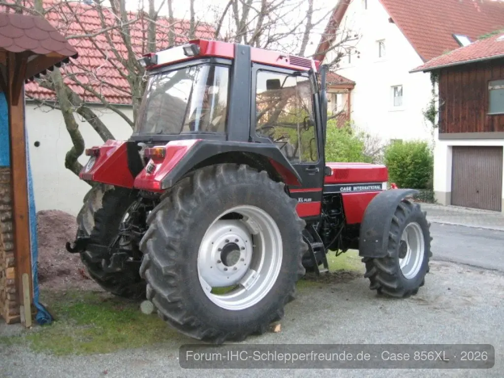 CASE 856 XL Plus