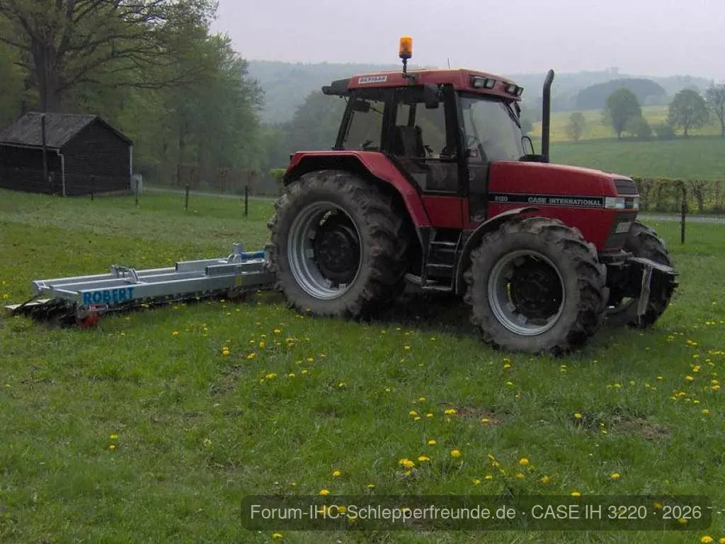 CASE IH 3220