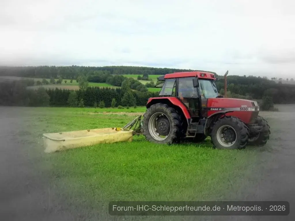 CASE IH 5130 vom LW Stricker