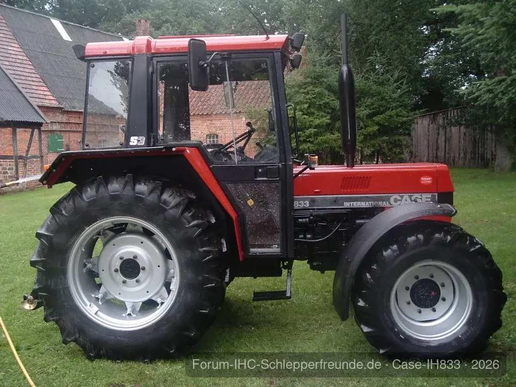 Case-IH 833