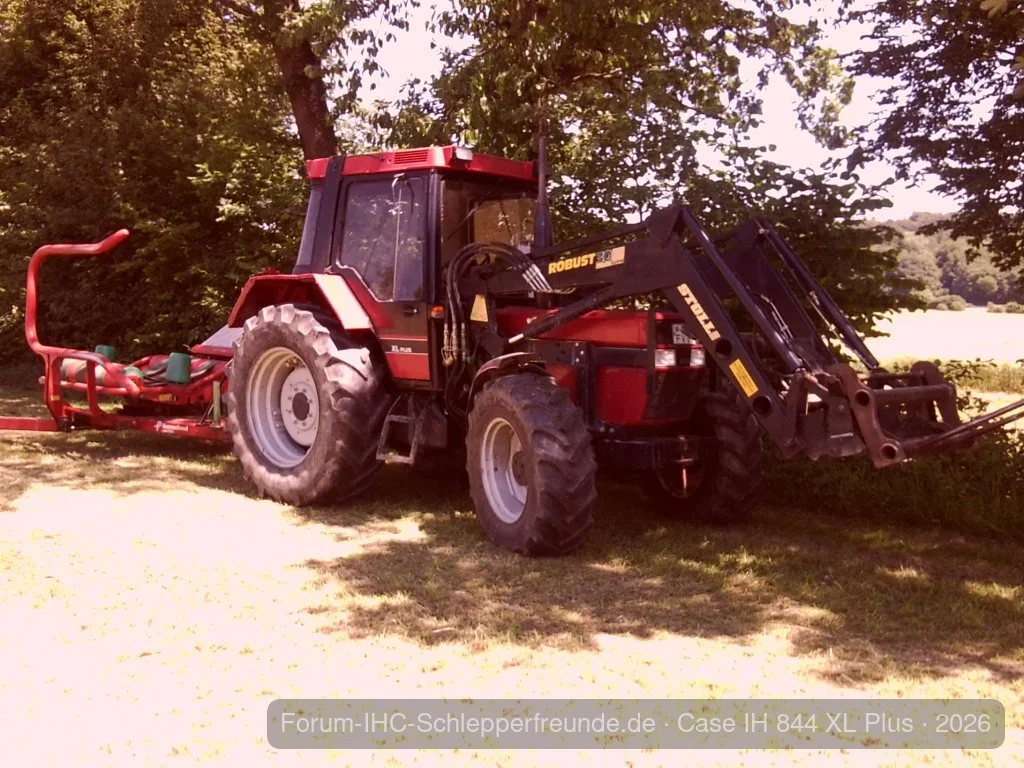 Case IH 844 XL Plus