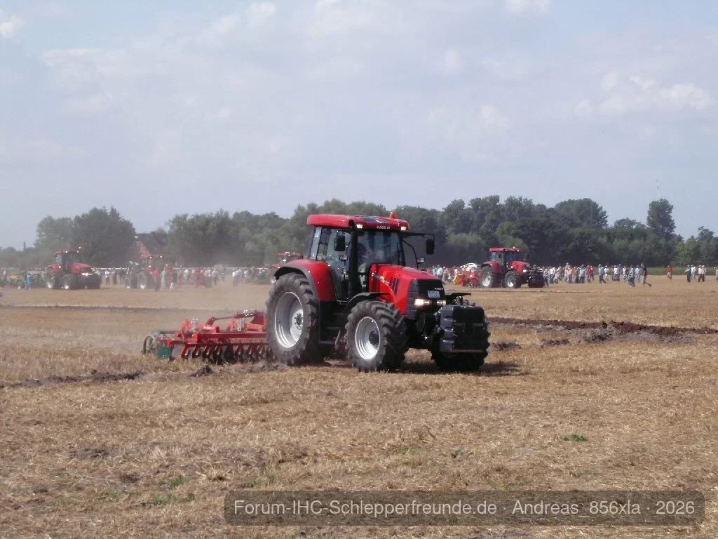 CASE-IH Feldtag Appelhülsen