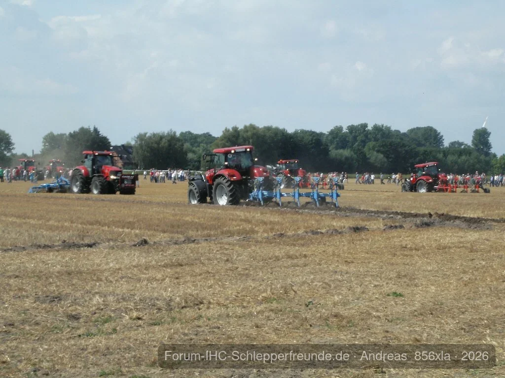 CASE-IH Feldtag Appelhülsen