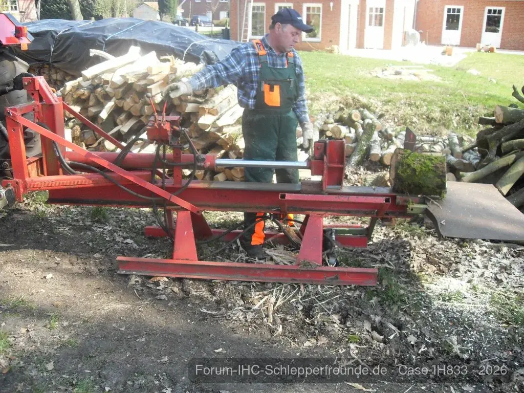 Case-IH833