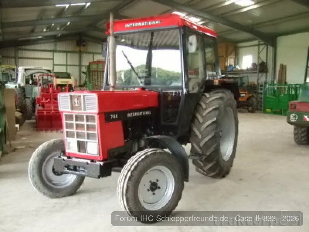 Case-IH833