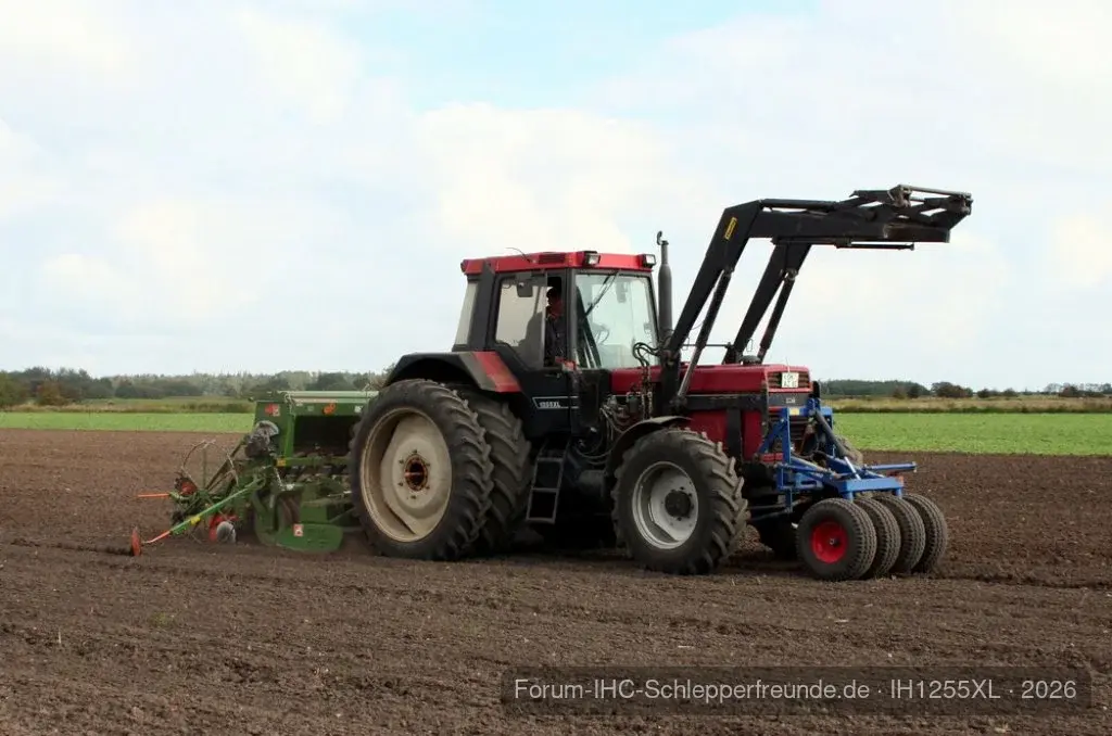 CASE IHC 1255 XL