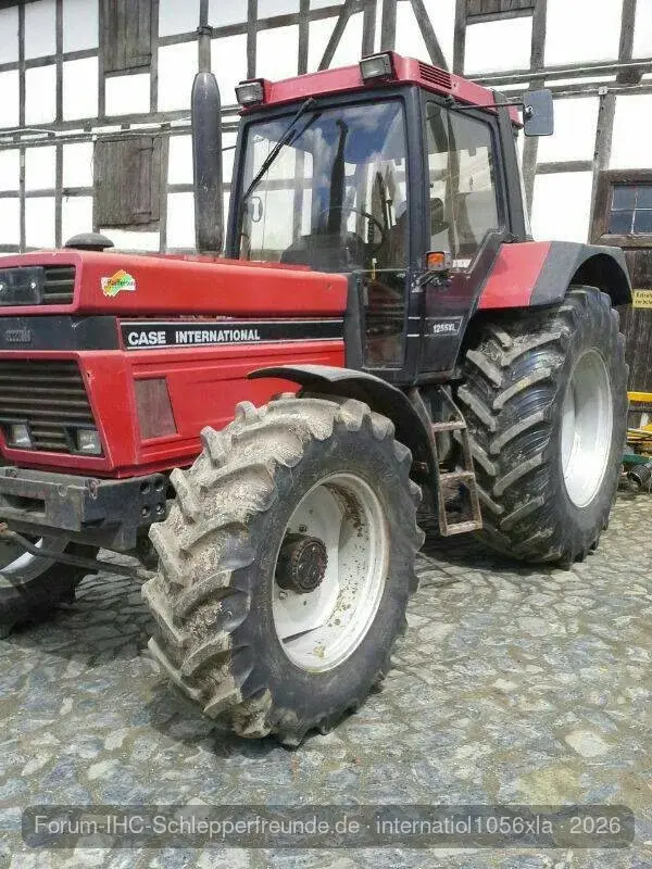 Case International 1255xl