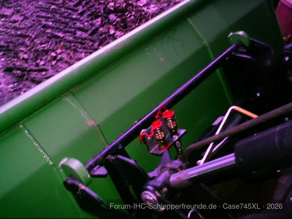Case745XL