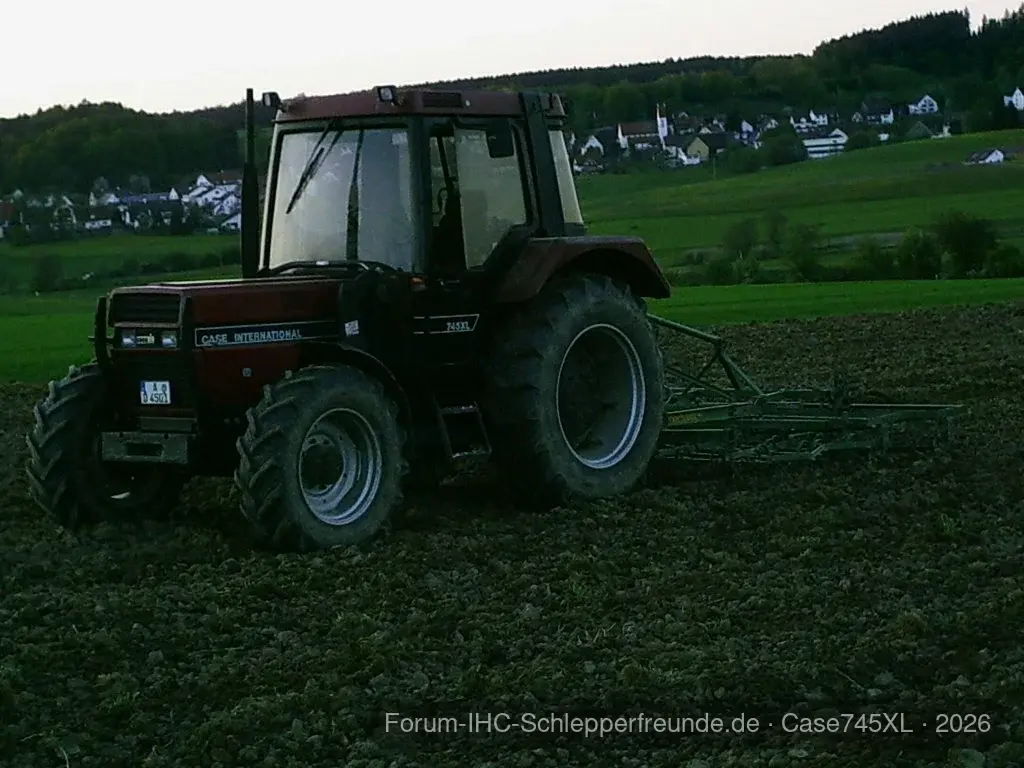 Case745XL