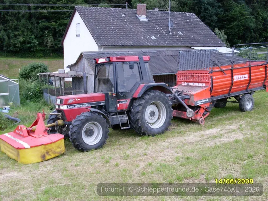 Case745XL