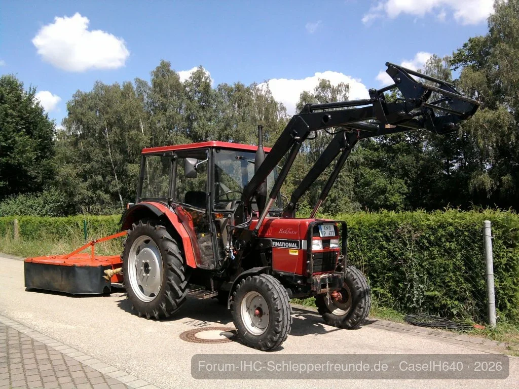 CaseIH640 und Deutz KM22