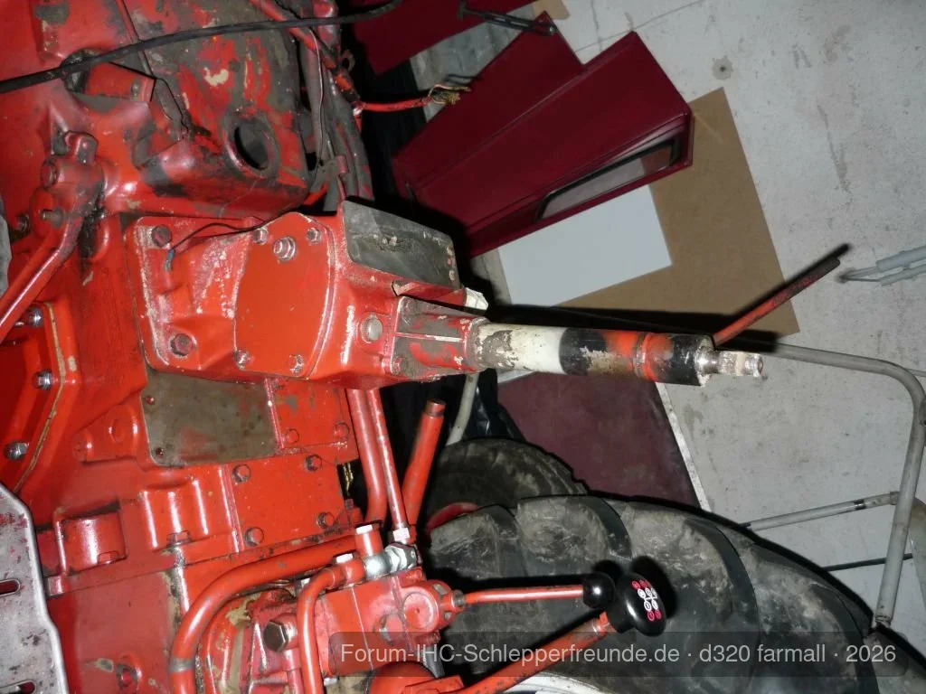 D 320 Farmall