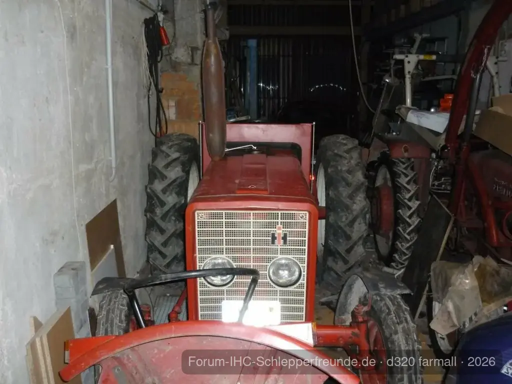 D 320 Farmall