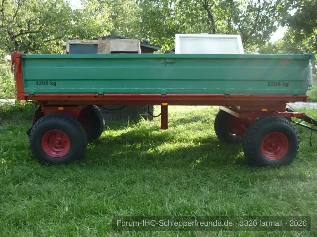D 320 Farmall