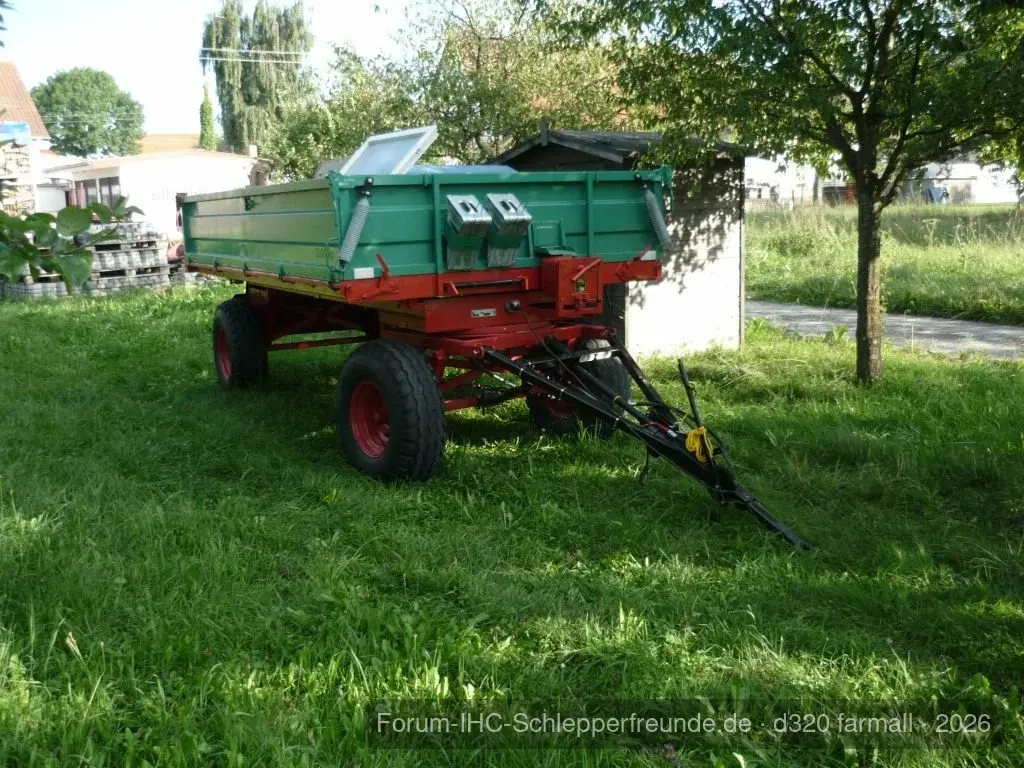 D 320 Farmall