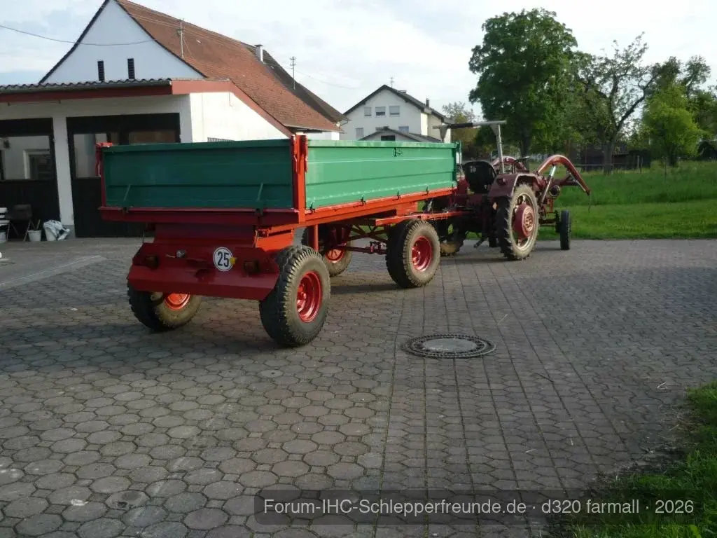 D 320 Farmall