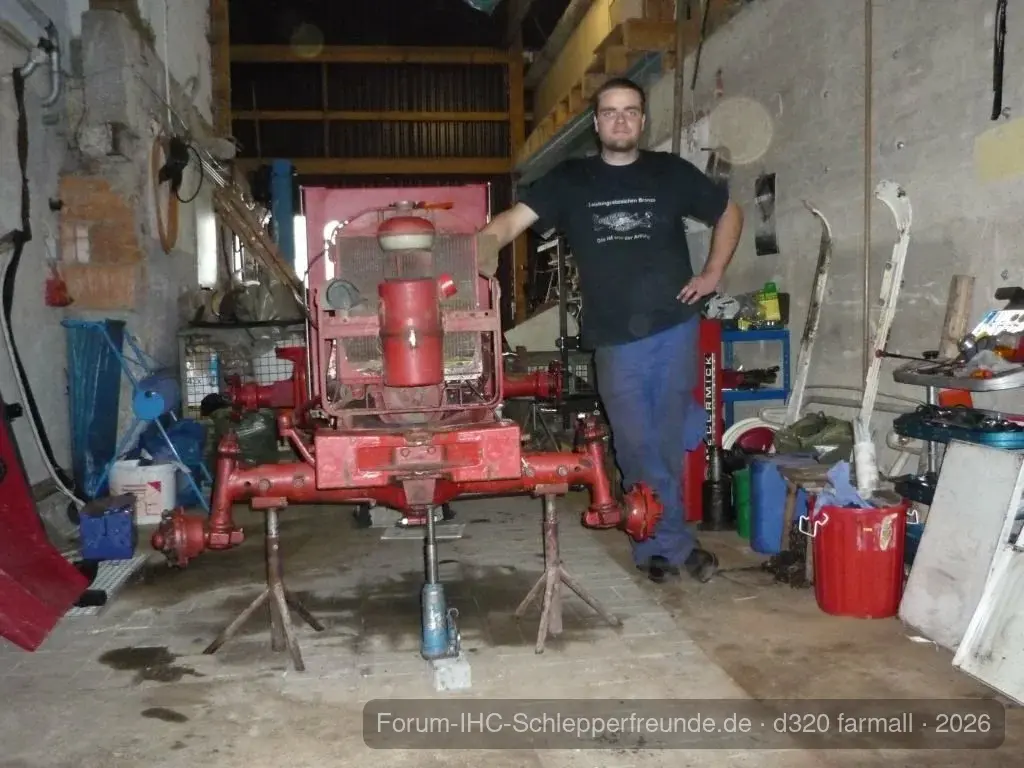 D320Farmall