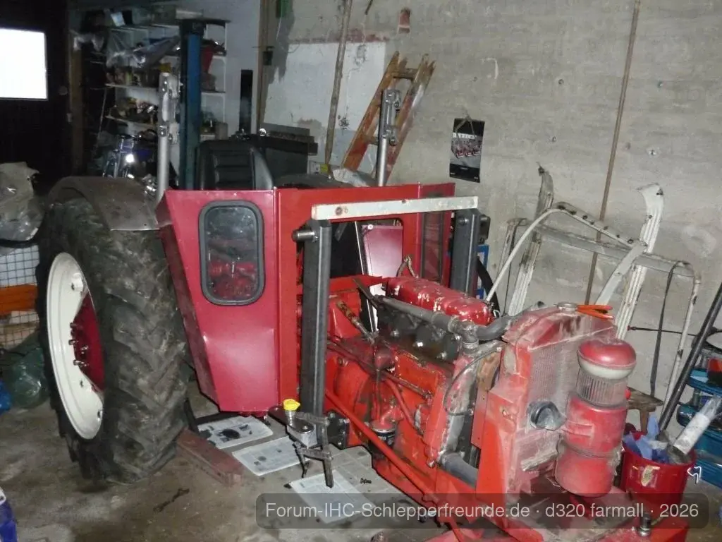 D320Farmall