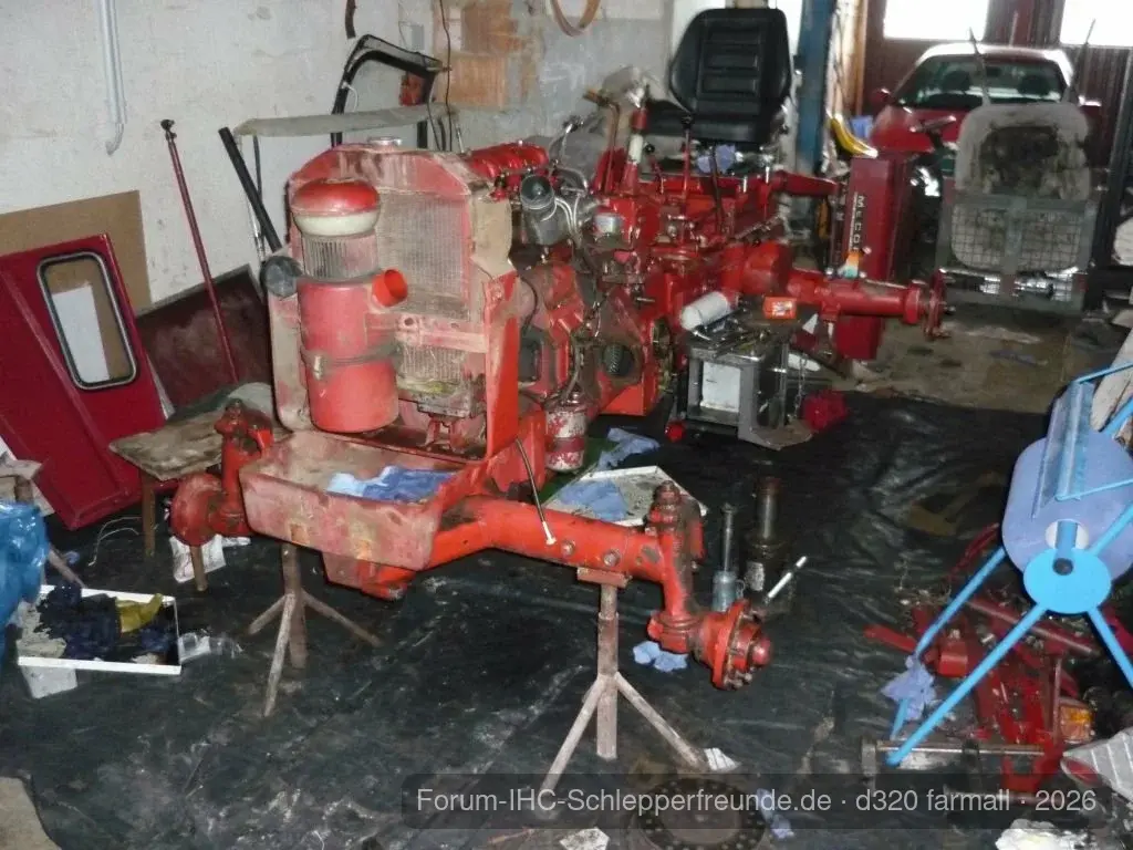 D320Farmall
