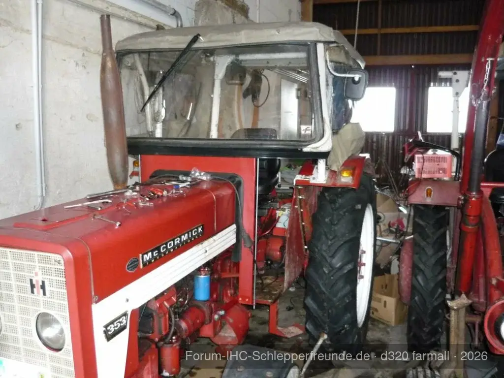 D320Farmall